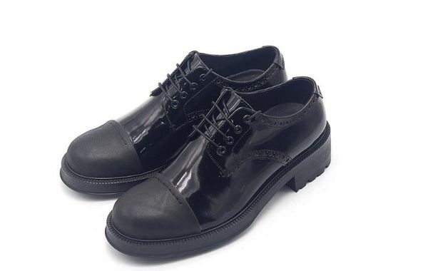 new lace up derby casual shoes for men round toe genuine leather black men shoes
new lace up derby casual shoes for men round toe genuine leather black men shoes
