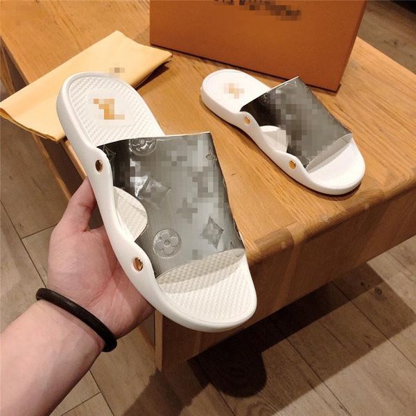 fashion luxury designer women slippers sandals ladies beach slipper tide male rivet stud slippers non-slip leather mens casual spikes shoes, Black
fashion luxury designer women slippers sandals ladies beach slipper tide male rivet stud slippers non-slip leather mens casual spikes shoes, Black