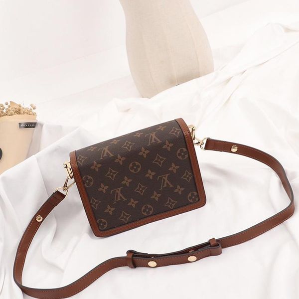 new womens vintage leather shoulder small flap crossbody bags chain designer luxury lady bags shoulder bag messenger bag sale
new womens vintage leather shoulder small flap crossbody bags chain designer luxury lady bags shoulder bag messenger bag sale