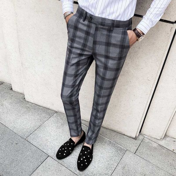 pantalones hombre 2020 lattice man's suit pants trousers british style mens trousers pantalon homme autumn dress pants for men, Black
pantalones hombre 2020 lattice man's suit pants trousers british style mens trousers pantalon homme autumn dress pants for men, Black