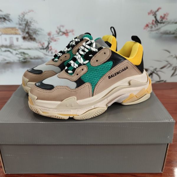 2020tf designer to create casual and comfortable all-match sports shoes, travel shoes outsole non-slip design with original box delivery, Black
2020tf designer to create casual and comfortable all-match sports shoes, travel shoes outsole non-slip design with original box delivery, Black