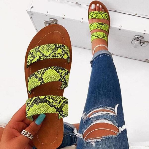 2020 fashion women slipper wild beach shoes snake totem three-layer non-slip outdoor slippers sandals flat bottom ladies slipper, Black
2020 fashion women slipper wild beach shoes snake totem three-layer non-slip outdoor slippers sandals flat bottom ladies slipper, Black