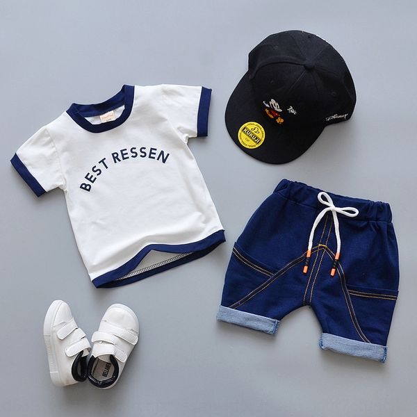 short children's sleeve suit boys' summer clothes babies' 1-2-3-4-5 years old children's clothes new fashion
short children's sleeve suit boys' summer clothes babies' 1-2-3-4-5 years old children's clothes new fashion