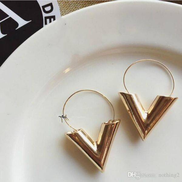 designer jewelry luxury earrings for women brincos oorbellen simple metal wind letter v shape stud earrings for women gift, Golden
designer jewelry luxury earrings for women brincos oorbellen simple metal wind letter v shape stud earrings for women gift, Golden