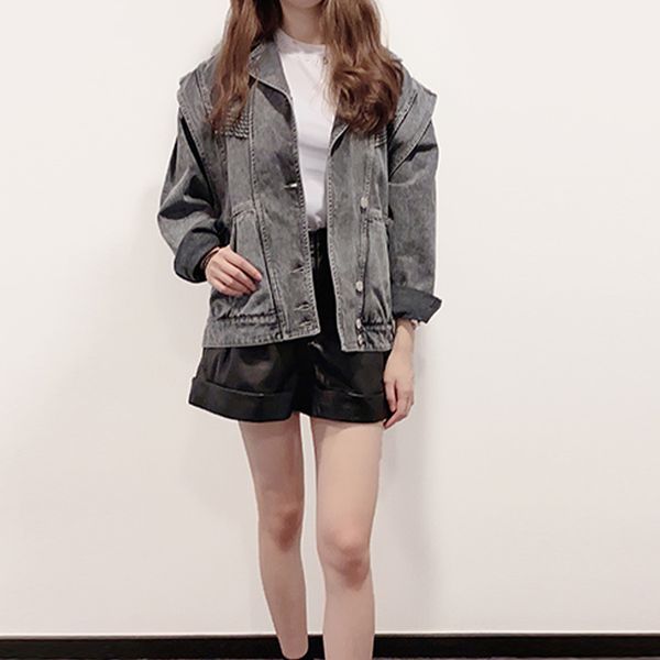 women jacket 2020 early spring new denim two-piece straight women denim jacket, Black;brown
women jacket 2020 early spring new denim two-piece straight women denim jacket, Black;brown