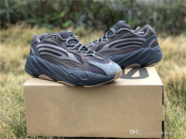 2019 est authentic originals 700 v2 geode vanta wave runner solid grey 3m reflective kanye west men running shoes sneakers eg6860
2019 est authentic originals 700 v2 geode vanta wave runner solid grey 3m reflective kanye west men running shoes sneakers eg6860