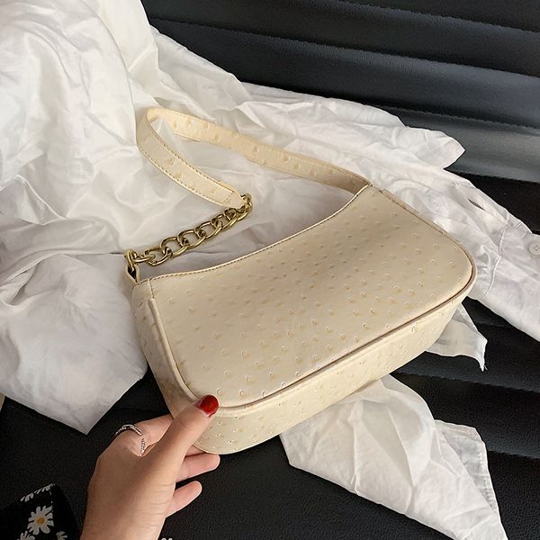 new french design fashion armpit bag handbag & elegant chain ostrich pattern shoulder bag width 26cm height 13cm thickness 8cm
new french design fashion armpit bag handbag & elegant chain ostrich pattern shoulder bag width 26cm height 13cm thickness 8cm