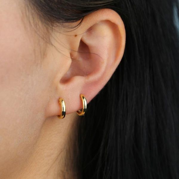 gold plate 925 sterling silver high polished simple round circle huggie hoops earrings for women ladies delicate simple jewelry, Golden;silver
gold plate 925 sterling silver high polished simple round circle huggie hoops earrings for women ladies delicate simple jewelry, Golden;silver