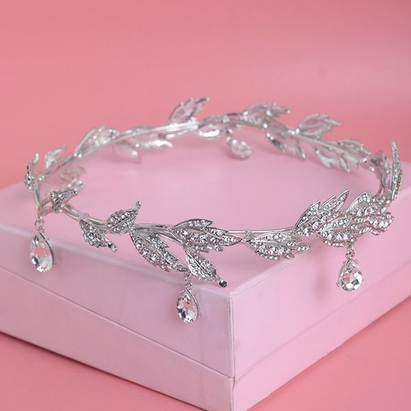 crystal bridal accessory wedding rhinestone waterdrop leaf tiara crown headband frontlet bridesmaid hair jewelry y200727, White;golden
crystal bridal accessory wedding rhinestone waterdrop leaf tiara crown headband frontlet bridesmaid hair jewelry y200727, White;golden