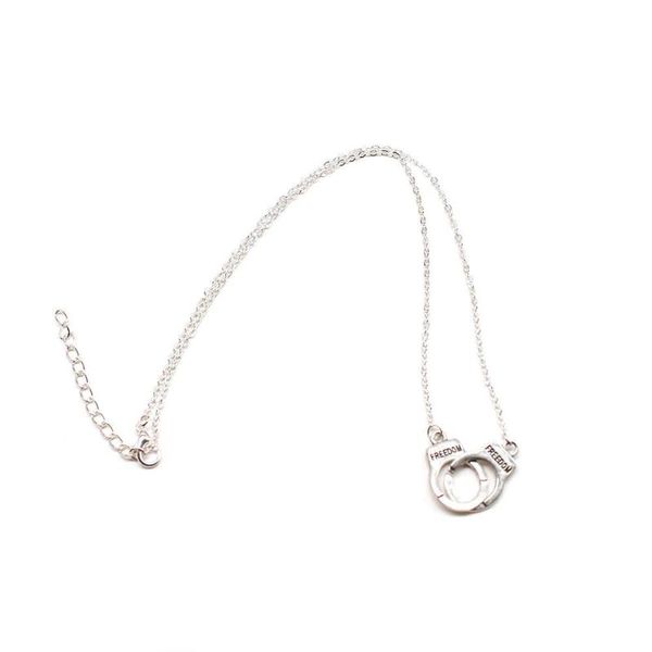 di-374 trendy handcuff pendant necklace street style metal long chain clavicle necklaces for women fashion neck jewelry, Silver
di-374 trendy handcuff pendant necklace street style metal long chain clavicle necklaces for women fashion neck jewelry, Silver