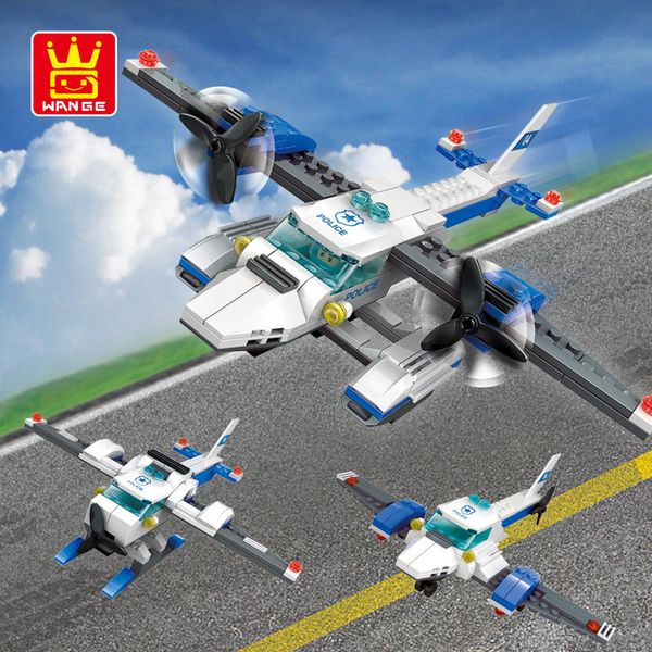 children's educational toys, police series of building blocks 5 car helicopter building blocks, the police force
children's educational toys, police series of building blocks 5 car helicopter building blocks, the police force