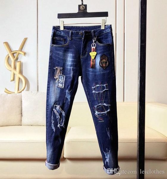 2020 fashion mens designer jeans mens ripped male stretch biker jeans casual hip hop trousers printing joggers pants, Blue
2020 fashion mens designer jeans mens ripped male stretch biker jeans casual hip hop trousers printing joggers pants, Blue