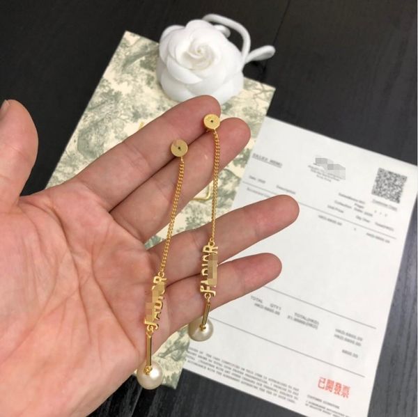 sell women gold tassels earring 2020 new with box sell fashion beautiful classic jewelry 062456, Golden
sell women gold tassels earring 2020 new with box sell fashion beautiful classic jewelry 062456, Golden