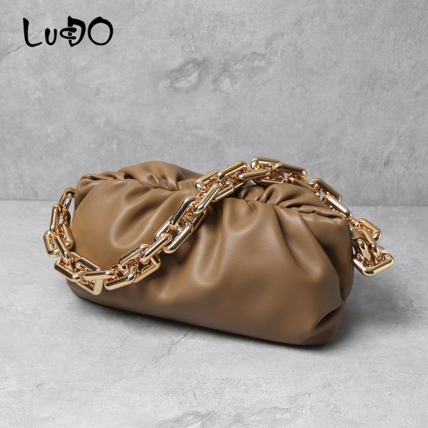 thick chain fashion lady handbag 2020 new leather candy color large clipr shoulder bag bold golden chain luxury design
thick chain fashion lady handbag 2020 new leather candy color large clipr shoulder bag bold golden chain luxury design