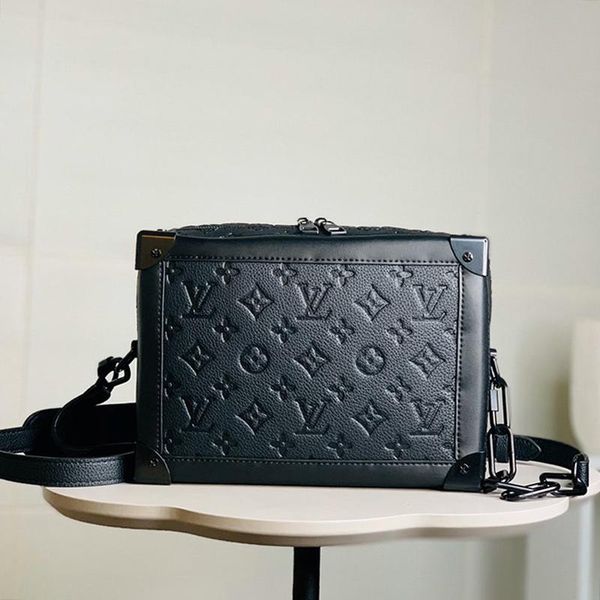 luxury designer womens shoulder bags vintage zipper messenger bags simple style women leather shoulder crossbody bag drop ship
luxury designer womens shoulder bags vintage zipper messenger bags simple style women leather shoulder crossbody bag drop ship