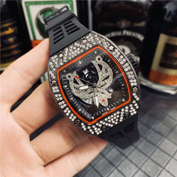 wholesale men sport watch diamond iced out watches eagle design quartz movement rubber strap male gift wristwatch clock sale, Slivery;brown
wholesale men sport watch diamond iced out watches eagle design quartz movement rubber strap male gift wristwatch clock sale, Slivery;brown