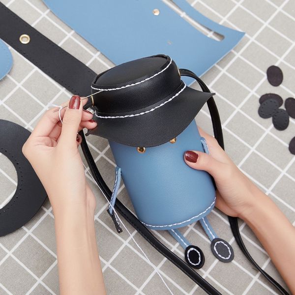 tiktok web red women's mr. hat handmade diy bucket diy bucket bag 2020 new niche material bag
tiktok web red women's mr. hat handmade diy bucket diy bucket bag 2020 new niche material bag