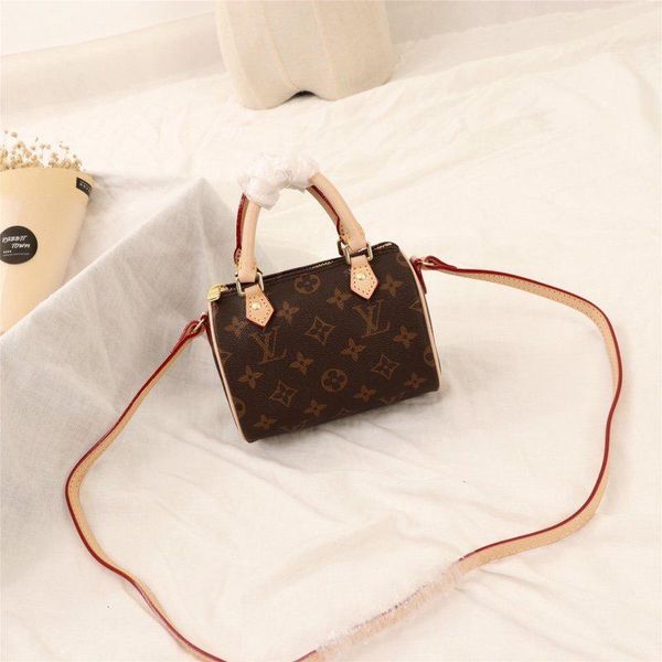 for women leather mini handbag ladies shoulder bag lady messenger hand bag designer luxury handbags purses with origin box
for women leather mini handbag ladies shoulder bag lady messenger hand bag designer luxury handbags purses with origin box