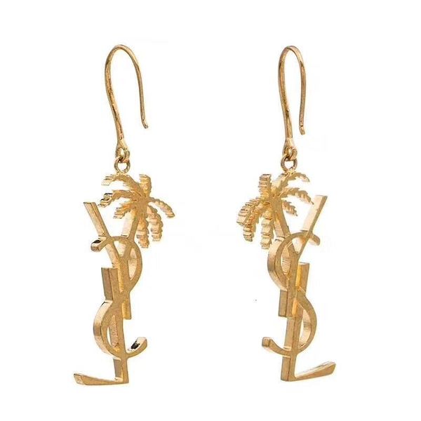 2020 fashion jewelry ladies earrings with party dresses jewelry charm gorgeous stud earrings yy34, Golden;silver
2020 fashion jewelry ladies earrings with party dresses jewelry charm gorgeous stud earrings yy34, Golden;silver