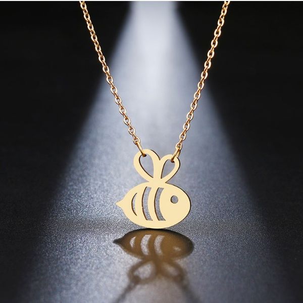 stainless steel necklace for women lover's gold and silver color shaped cute bumble b pendant necklace engagement jewelry
stainless steel necklace for women lover's gold and silver color shaped cute bumble b pendant necklace engagement jewelry