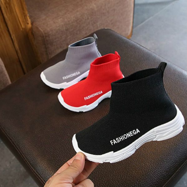 2020 boys girls running shoes kids designer solid color sport style shoes children fashion letter printed slip on sneakers casual sneakers, Black
2020 boys girls running shoes kids designer solid color sport style shoes children fashion letter printed slip on sneakers casual sneakers, Black