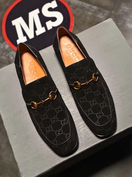 2020-2019z luxury designer studded spikes sneakers men women casual shoes black party lovers rhinestones leather spikes glitter red bottom
2020-2019z luxury designer studded spikes sneakers men women casual shoes black party lovers rhinestones leather spikes glitter red bottom