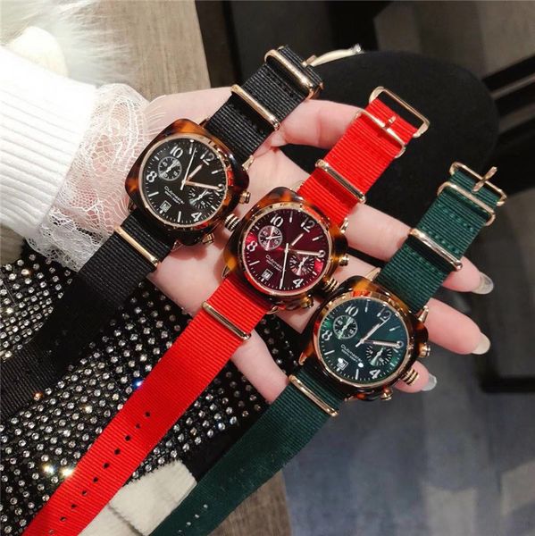 горячая новая женщина платье часы конструктора wristwatch дамы моды кварца нейлон группа luxury хороший кварцевые часы настольные часы часы, Slivery;brown
горячая новая женщина платье часы конструктора wristwatch дамы моды кварца нейлон группа luxury хороший кварцевые часы настольные часы часы, Slivery;brown