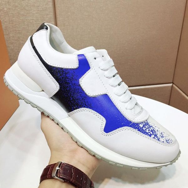 sports run away sneaker men 's shoes new arrival zapatillas hombre fashion vintage type shoes comfortable lace -up casual men shoes dr, Black
sports run away sneaker men 's shoes new arrival zapatillas hombre fashion vintage type shoes comfortable lace -up casual men shoes dr, Black