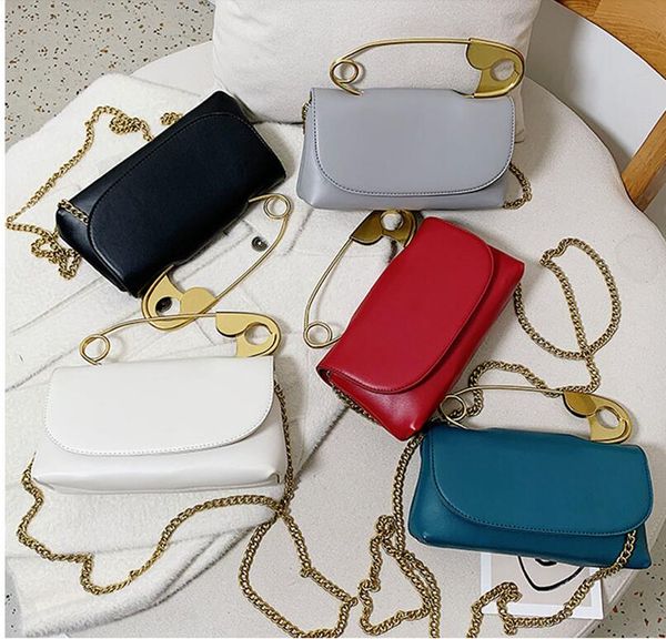 pu leather handbag women design chains flap shoulder bag fashion evening party clutch bags purse mini messenger tote female, Black
pu leather handbag women design chains flap shoulder bag fashion evening party clutch bags purse mini messenger tote female, Black