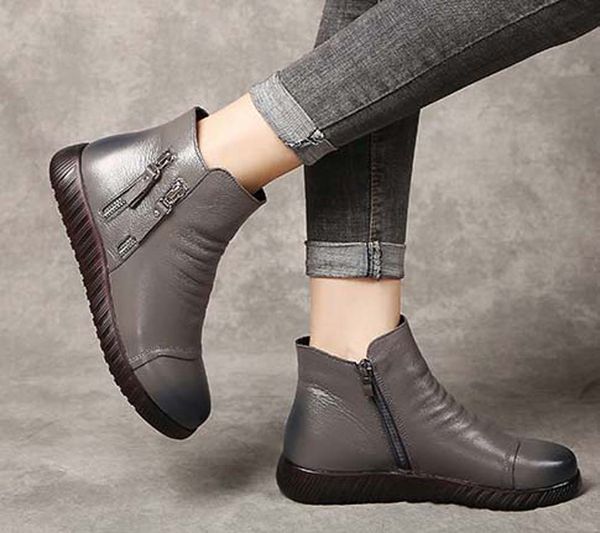 new designer boots for women fashionable and exquisite womens boots high heels and genuine leather outdoors fashion women boots 10 p126, Black
new designer boots for women fashionable and exquisite womens boots high heels and genuine leather outdoors fashion women boots 10 p126, Black