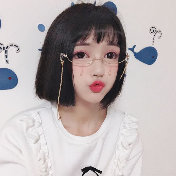 pendant pendant underpants net red water drop half frame without lens metal glasses ins tiktok lower half frame plain glasses female, Silver
pendant pendant underpants net red water drop half frame without lens metal glasses ins tiktok lower half frame plain glasses female, Silver
