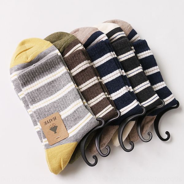 new men's fashion striped cotton and men's socks korean business casual socks, Pink;yellow
new men's fashion striped cotton and men's socks korean business casual socks, Pink;yellow