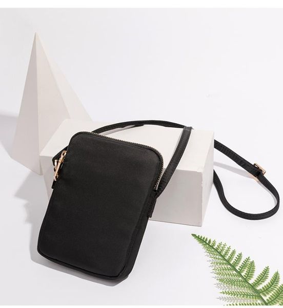 ladies canvas bag spring/summer new oxford cross cloth bag ladies multi-functional fresh nylon fashion crossbody cloth
ladies canvas bag spring/summer new oxford cross cloth bag ladies multi-functional fresh nylon fashion crossbody cloth