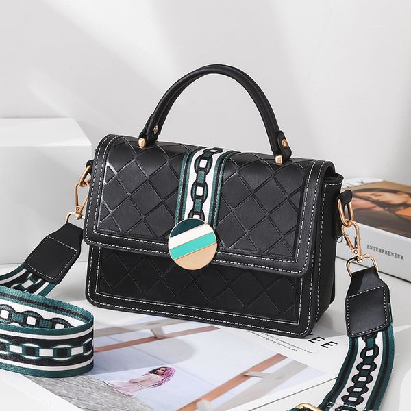 luminous geometric purses and handbags women satchels printed shoulder strap hasp lady square travel crossbody bags, Black;red
luminous geometric purses and handbags women satchels printed shoulder strap hasp lady square travel crossbody bags, Black;red