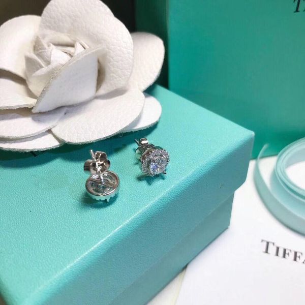 luxurious quality stud with white sparkly diamond hollow round for women earring wedding gift ps6703
luxurious quality stud with white sparkly diamond hollow round for women earring wedding gift ps6703
