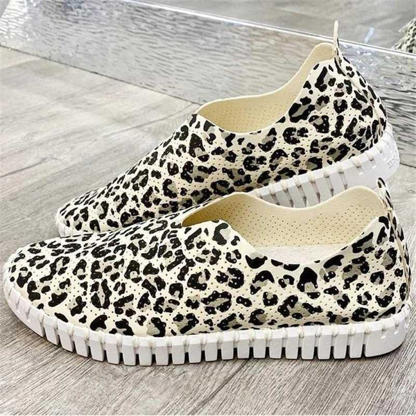women casual flats office round toe non-slip flat platform shoes for soft air cushion slip-on lady loafers sizes 35-43, Black
women casual flats office round toe non-slip flat platform shoes for soft air cushion slip-on lady loafers sizes 35-43, Black
