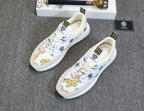 2020-2019q summer high-end brand leather men's shoes personality low to help casual flat shoes fashion wild sports shoes, size: 38-44
2020-2019q summer high-end brand leather men's shoes personality low to help casual flat shoes fashion wild sports shoes, size: 38-44