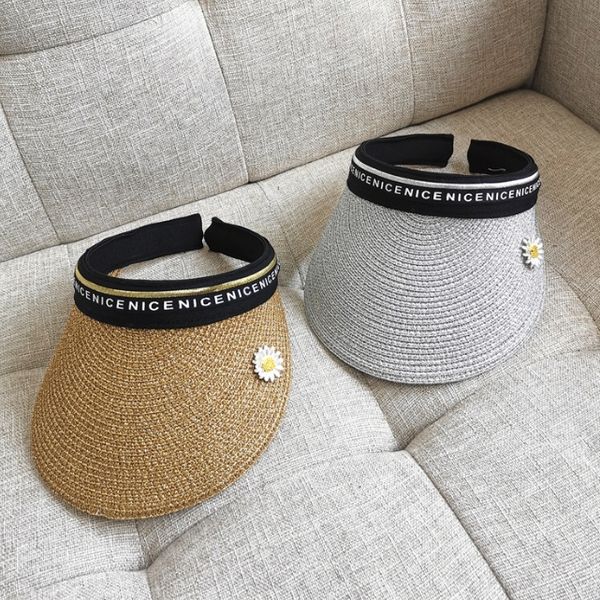 e5nwg empty cap female ins person daisy fashionable brand summer beach female hat korean fashion round fac women's wear hat korean wome, Blue;gray
e5nwg empty cap female ins person daisy fashionable brand summer beach female hat korean fashion round fac women's wear hat korean wome, Blue;gray