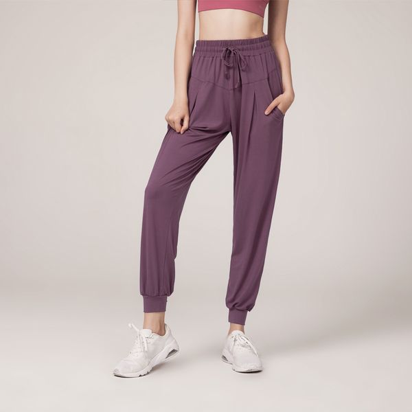 moonglade gym leggings yoga pants fitness sports pants women loose trousers beam feet running pants quick-dry high waist, White;black
moonglade gym leggings yoga pants fitness sports pants women loose trousers beam feet running pants quick-dry high waist, White;black