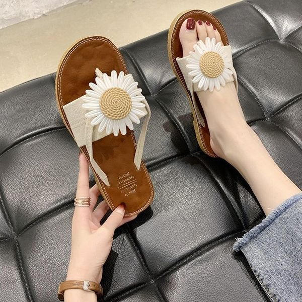 7zytk women's flat-soled chrysanthemum sandals 2020 flip-flops sandals and slippers new korean style toe-clip flip-flops outdoor beach
7zytk women's flat-soled chrysanthemum sandals 2020 flip-flops sandals and slippers new korean style toe-clip flip-flops outdoor beach