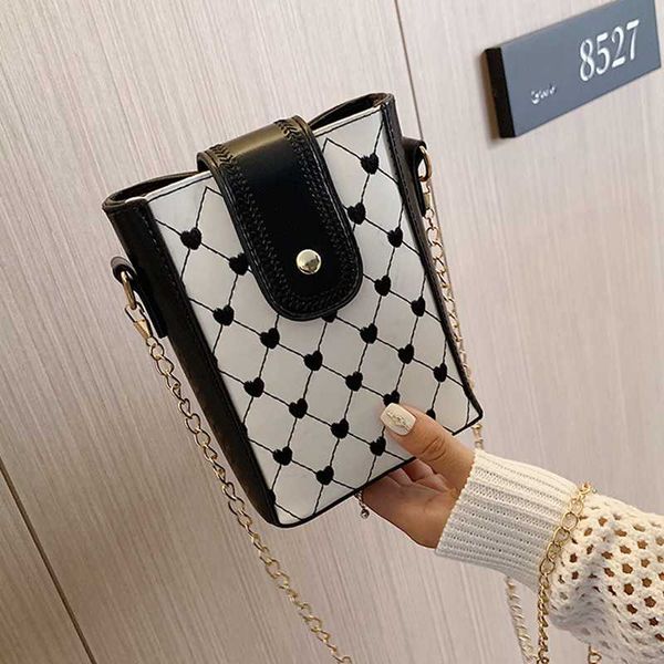 women panelled chains shoulder bucket bag clear purse messenger pack girl casual handbag simple leisure small crossbody bag 2020
women panelled chains shoulder bucket bag clear purse messenger pack girl casual handbag simple leisure small crossbody bag 2020