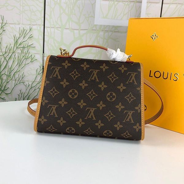trend style womens bag luxury designer leather shoulder messenger handbags vintage crossbody bag ladies handle totes
trend style womens bag luxury designer leather shoulder messenger handbags vintage crossbody bag ladies handle totes