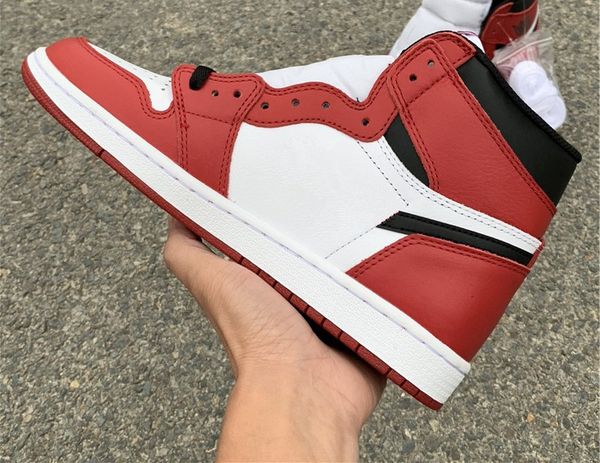 wholesale 2020 new og chicago red white i 1s men women high basketball shoes outdoor trainers size 7-13
wholesale 2020 new og chicago red white i 1s men women high basketball shoes outdoor trainers size 7-13