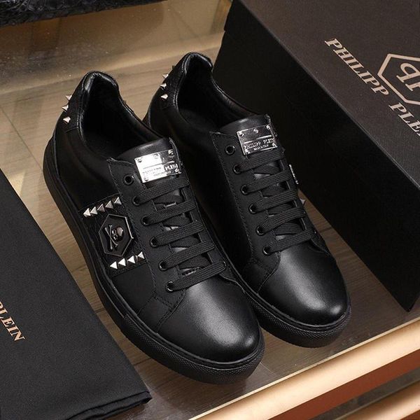 low studs mens luxury shoes fast delivery vintage herren luxus marken schuhe breathable autumn and winter comfortable lace -up shoes
low studs mens luxury shoes fast delivery vintage herren luxus marken schuhe breathable autumn and winter comfortable lace -up shoes