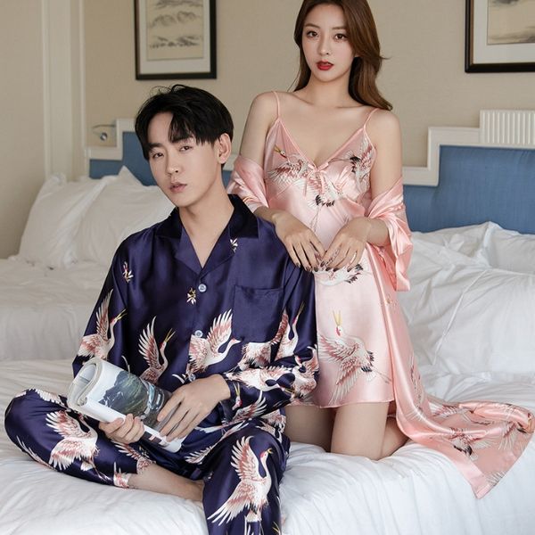 new couple long sleeve imitation silk sweet crane home wear silk women's home clothes pajamas simulation pajamas nightgown men's s, Black;brown
new couple long sleeve imitation silk sweet crane home wear silk women's home clothes pajamas simulation pajamas nightgown men's s, Black;brown