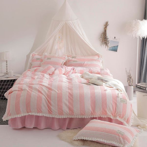 luxury velvet 3d stripe fleece bedding set warm flannel ruffles duvet cover bed skirt pillowcases single king size 3/4pcs
luxury velvet 3d stripe fleece bedding set warm flannel ruffles duvet cover bed skirt pillowcases single king size 3/4pcs