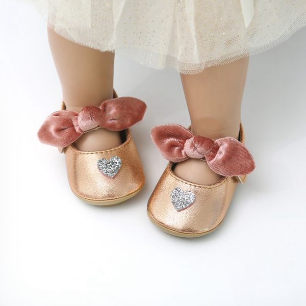 first walkers born baby girl bowknot shoes breathable pu leather heart-shaped pattern anti-slip sneakers toddler 0-18m
first walkers born baby girl bowknot shoes breathable pu leather heart-shaped pattern anti-slip sneakers toddler 0-18m