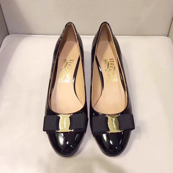 2020 womens dress shoes pumps 3 .5cm heels vara bow pump chunky luxury chaussures de femmes women shoes pumps wedding party footwear, Black
2020 womens dress shoes pumps 3 .5cm heels vara bow pump chunky luxury chaussures de femmes women shoes pumps wedding party footwear, Black