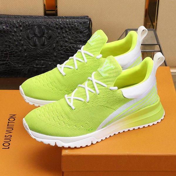 мужчины кроссовки спортивная обувь мода тип гонки runner люкс soft sole модные walking кроссовки athletic footwears дышащий v .n .r sneaker
мужчины кроссовки спортивная обувь мода тип гонки runner люкс soft sole модные walking кроссовки athletic footwears дышащий v .n .r sneaker