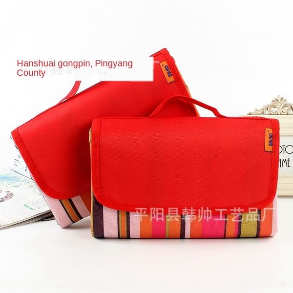 creative picnic fashion waterproof striped meal meal mat folding moisture-proof mat outdoor camping supplies
creative picnic fashion waterproof striped meal meal mat folding moisture-proof mat outdoor camping supplies